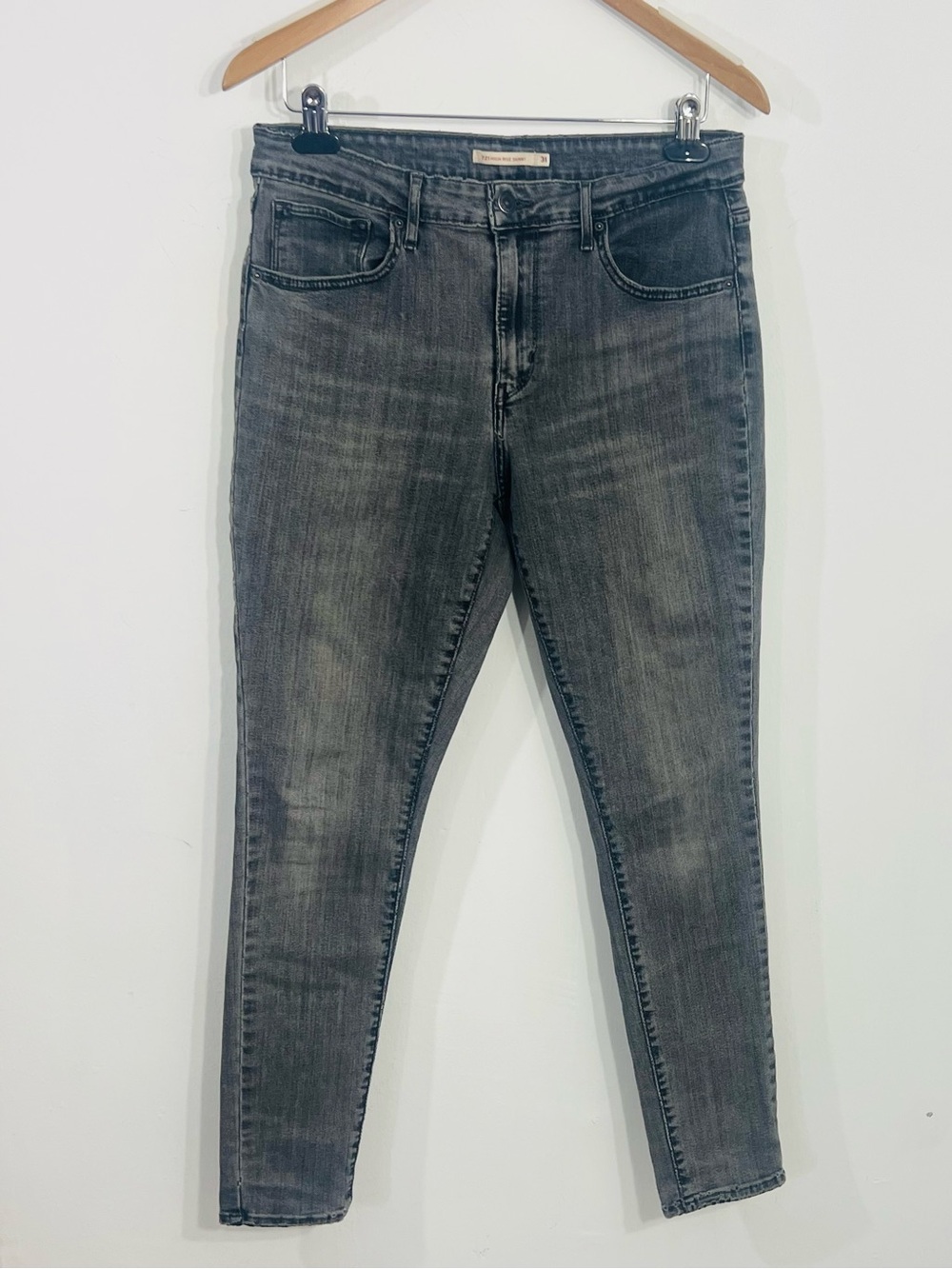 Levi's 721 High Rise Skinny Gray Jeans With Stretch 5 Pocket Design Mid Rise